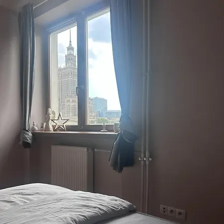 A Cozy And Bright In The Heart Of With A View Of The Palace Of Culture * Varsovie